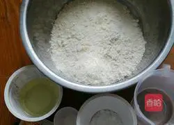 Illustration of how to make the oven version of Shaobing 1