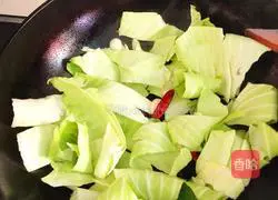 Illustration of how to make fried pancakes 3