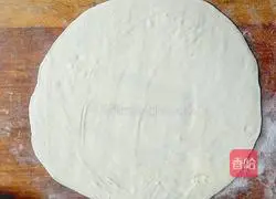 Illustration of how to make home-style sauce pancake 10