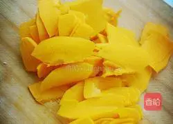 How to make steamed pumpkin cake 1