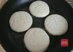 Illustration of how to make dough sugar cakes 10