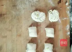 Illustration of how to make pancakes 3