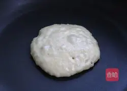 Illustration of how to make sweet and soft waffles 8