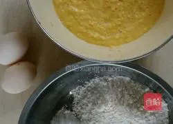 Illustration of how to make Qingbaogu egg pancake 3