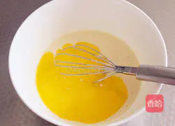 Illustration of how to make ice cream waffles 14