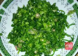 Illustration of how to make spinach omelette with Bear Omelette 2