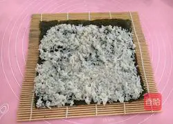 Illustration of how to make sushi at home 6