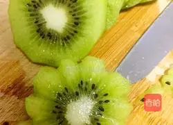 Kiwi sago and Illustration of how to make banana soft cake 4