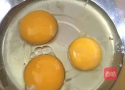 Illustration of how to make steamed cream fruit cake 2