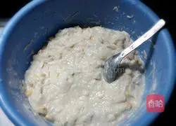 Illustration of how to make potato pancakes 1