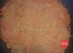 Illustration of how to make three-wire egg cake 5