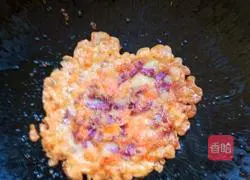 Illustration of how to make carrot, purple sweet potato and glutinous rice flour pancakes 8