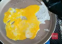 Illustration of making hand cake 9