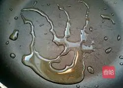 Illustration of how to make green onion egg pancake 7