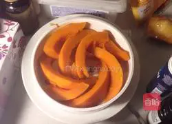 Illustration of how to make homemade pumpkin cake 1