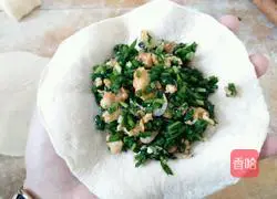 Illustration of how to make electric baking pan pies 12