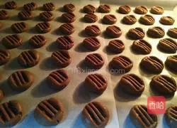 Illustration of how to make cocoa shortbread 10