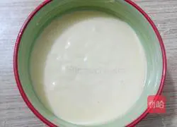 Illustration of how to make pan red date yogurt waffles 7