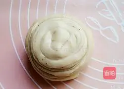 Illustration of how to make hand-torn biscuits 7