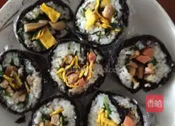 Family Sushi Illustration of how to do it 5