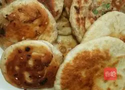 Sesame Sauce Scallion Cake Recipe Illustration 10