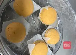 Illustration of how to make sweet potato pancakes 7