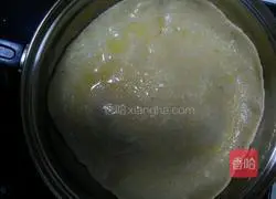 Illustration of how to make homemade pancakes 4