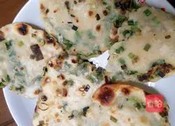 Illustration of how to make chive pancakes 6