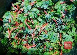 Illustration of how to make Yuqian goose egg cornmeal pancakes 4