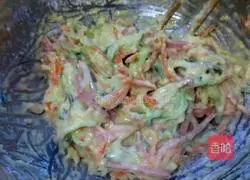 Illustration of how to make three-wire egg cake 4