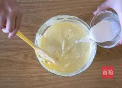 Illustration of how to make bean paste and decorated sponge Huaizi cake 5