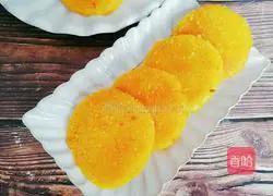 Snowflake Pumpkin Cake Recipe Illustration 12