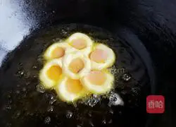 Illustration of how to make ham cake 14