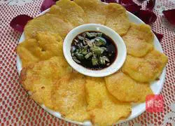 Illustration of how to make Korean potato pancakes 9