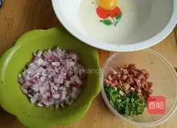 Star Egg Pancake (Onion and Ham) Recipe Illustration 1