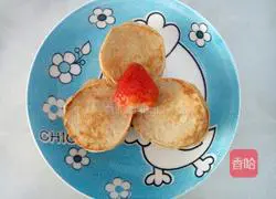 Illustration of how to make banana egg pancakes 13