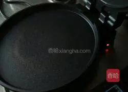 Electric baking pan to bake the cakes Practice illustration 2