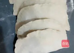 Illustration of how to make chive pancakes 11