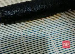 Illustration of how to make sushi 4