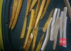 Illustration of how to make homemade sushi rolls 3