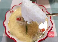 Illustration of how to make meatloaf and egg soup with rice 10