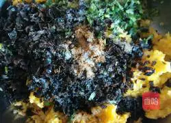 La Illustration of how to make melon and egg pie 6