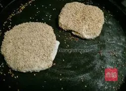 Illustration of How to Make Shaobing 7