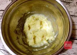 Illustration of how to make potato and lotus root cake 6