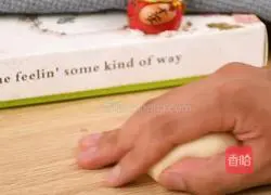 A successful and authentic Hong Kong-style pineapple bun tutorial, crispy on the outside and soft on the inside, super delicious recipe 7