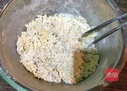 Illustration of how to make fresh meat and vegetable pies 1