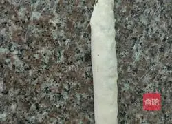 Illustration of how to make salt and pepper and scallion pancakes 15