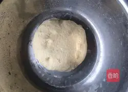 Illustration of how to make shredded leek cake 2