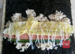 Illustration of how to make sushi 3