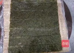 Red Dragon Fruit Banana Sushi Recipe Illustration 7